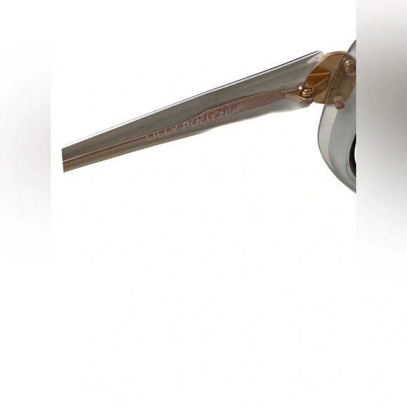 Lilly Pultzer wrap around sunglasses. Lenses has a few small scratches - Picture 9 of 9